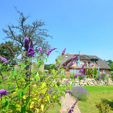 Reet-maisonete-hausteil-sonnenkamp Apartamento