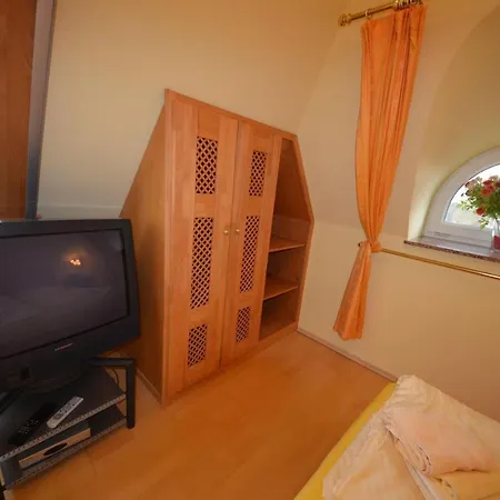 Reet-maisonete-hausteil-sonnenkamp